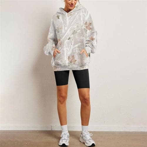 Hudenrtv Women's Camo Hoodie with Maple Leaf Print Fleece Sweatshirt