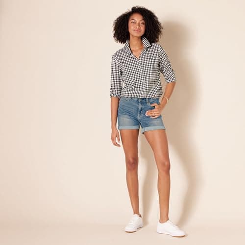 Amazon Essentials Women's Mid-Rise Slim Fit Denim Shorts