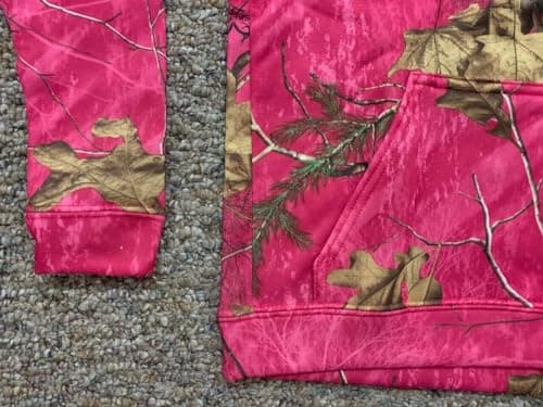 Realtree Women's Extra Beetroot Camo Pullover Hoodie