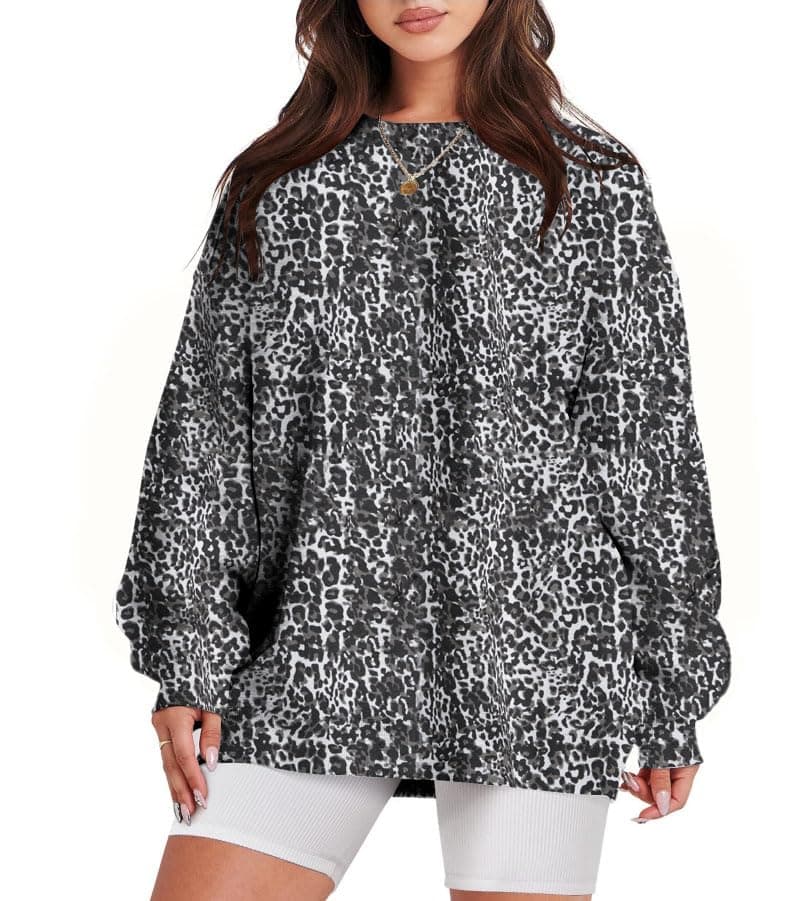 Oversized Women's Camo Sweatshirt with Maple Leaf Print Fleece Hoodie