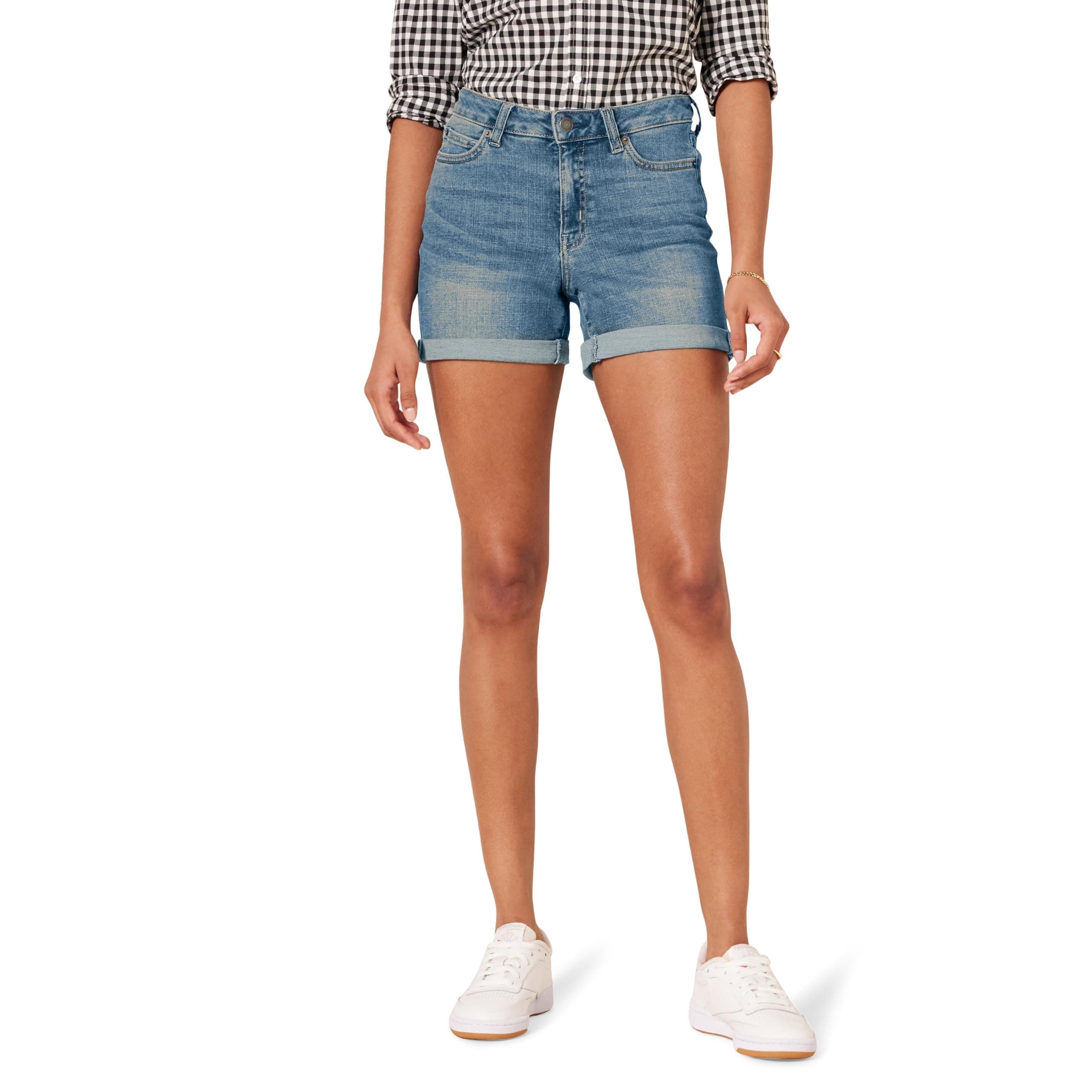 Amazon Essentials Women's Mid-Rise Slim Fit Denim Shorts